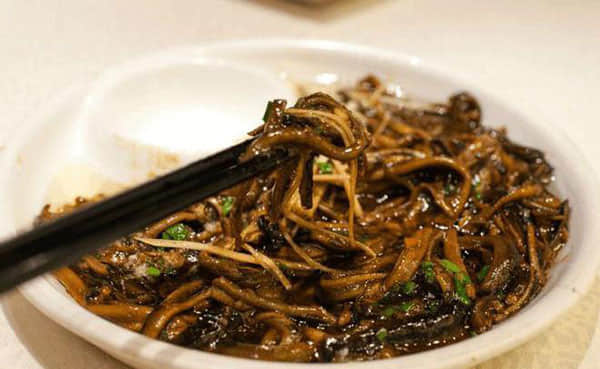 七彩化学(300758):公司控股股东部分股份解除质押